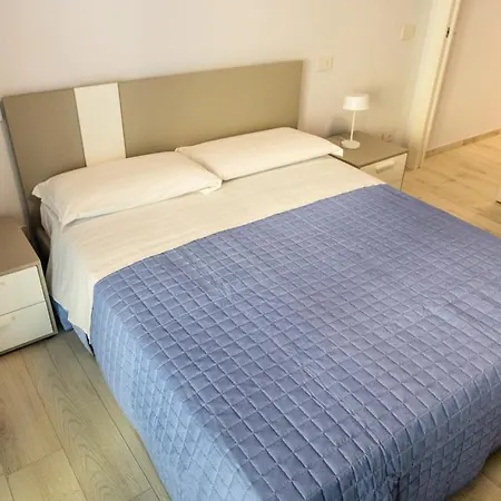 לינה וארוחת בוקר Novatek 201 Exclusive 3*