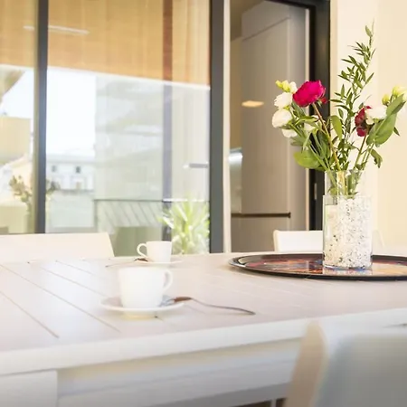 Novatek 201 Exclusive Frühstückspension